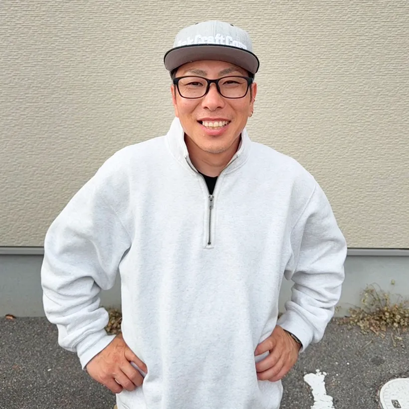 オンズペイント稙田店のスタッフ写真